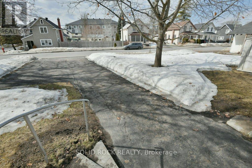 146 Elgin Street W, Arnprior, Ontario  K7S 1N8 - Photo 33 - X12877026
