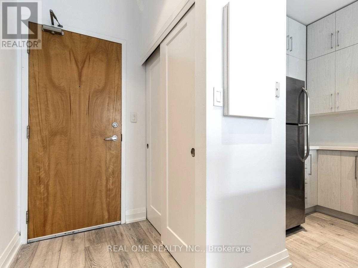 Unknown Address, ,     - Photo 2 - C12956686