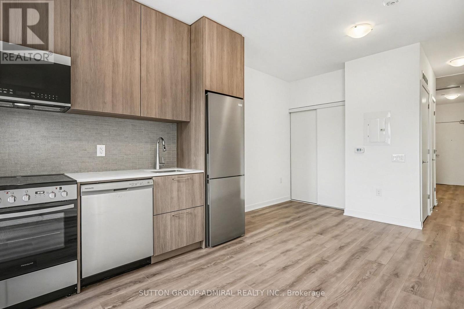 303 - 7437 Kingston Road, Toronto, Ontario  M1B 0E9 - Photo 2 - E12956668