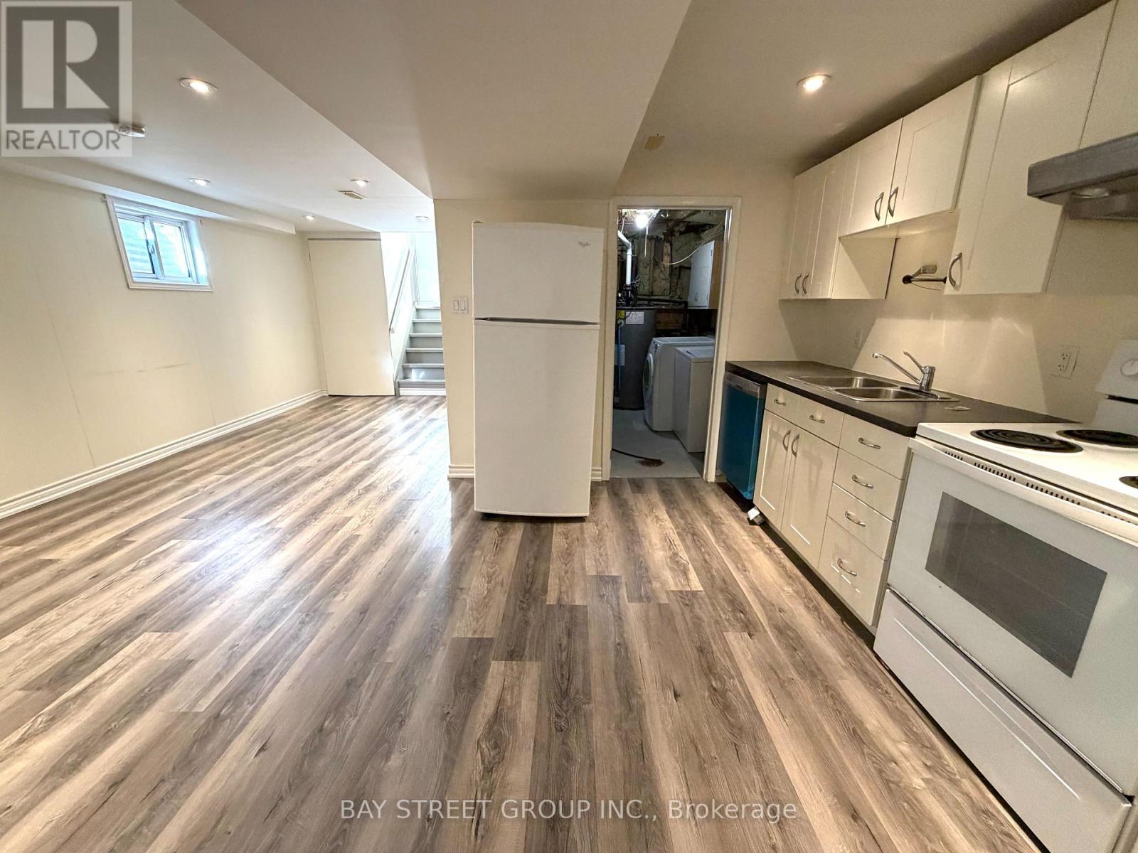 445 Harcourt Drive, Oshawa, Ontario  L1H 6V8 - Photo 12 - E12420224