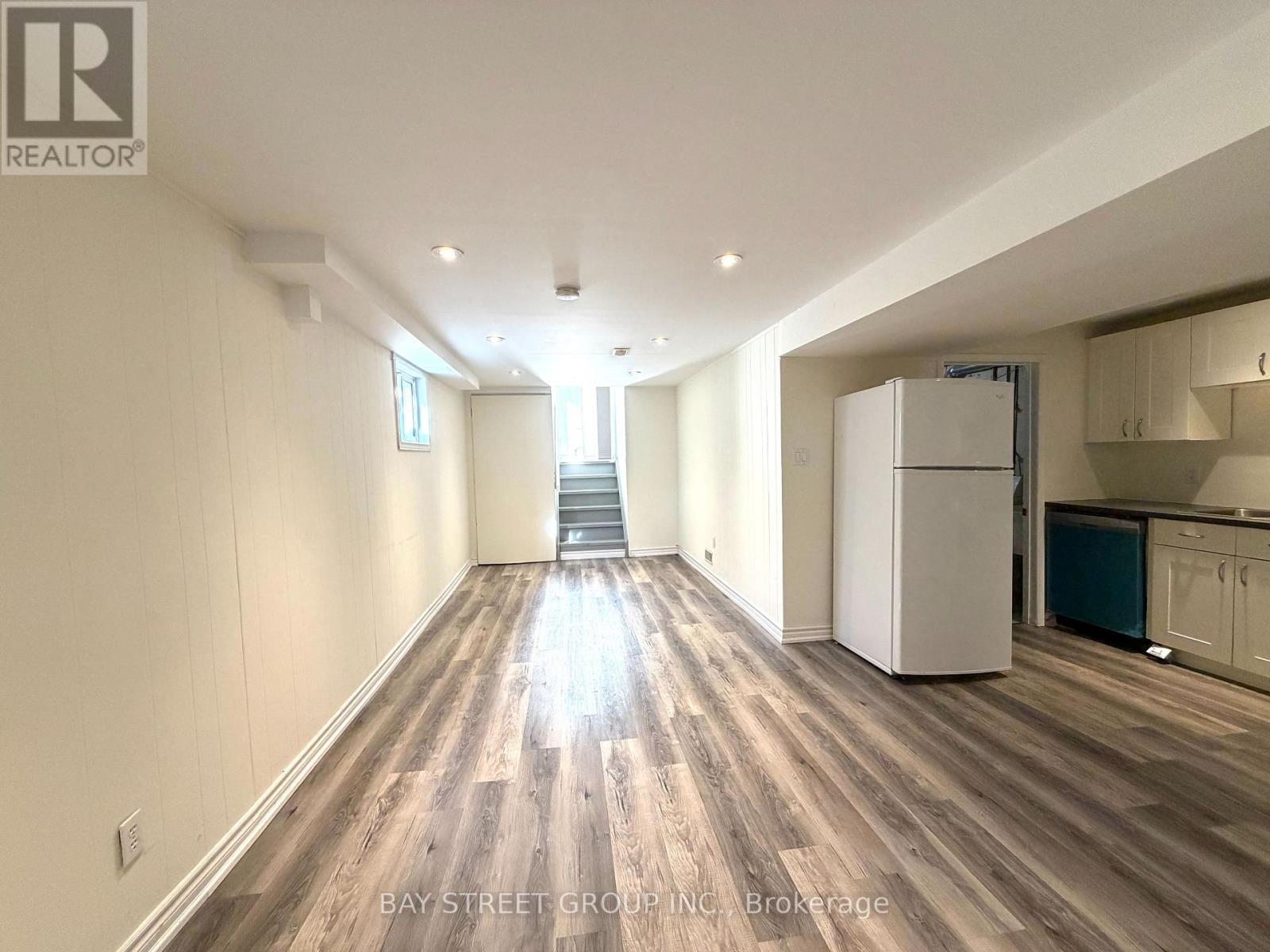 445 Harcourt Drive, Oshawa, Ontario  L1H 6V8 - Photo 11 - E12420224