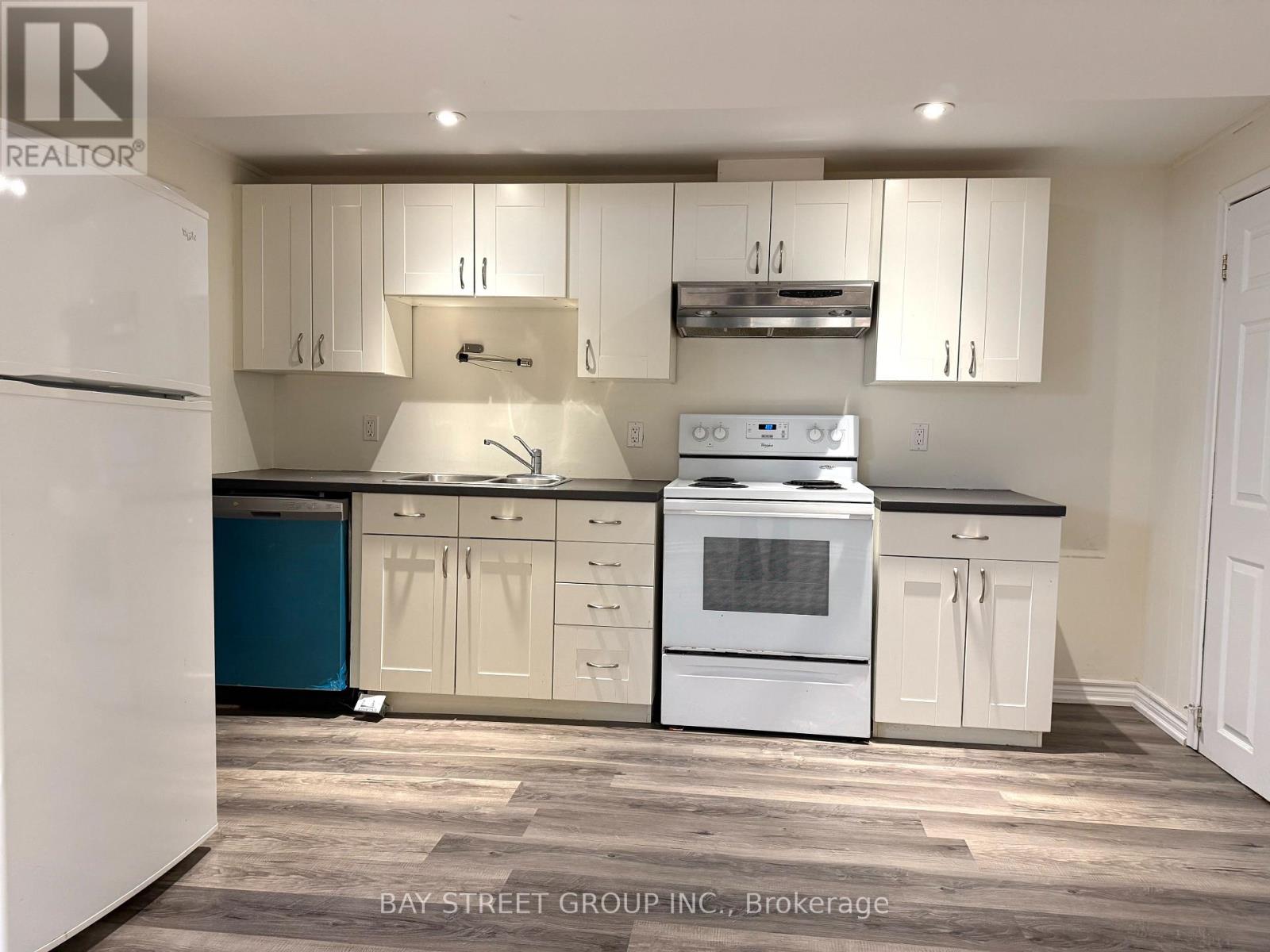 445 Harcourt Drive, Oshawa, Ontario  L1H 6V8 - Photo 14 - E12420224