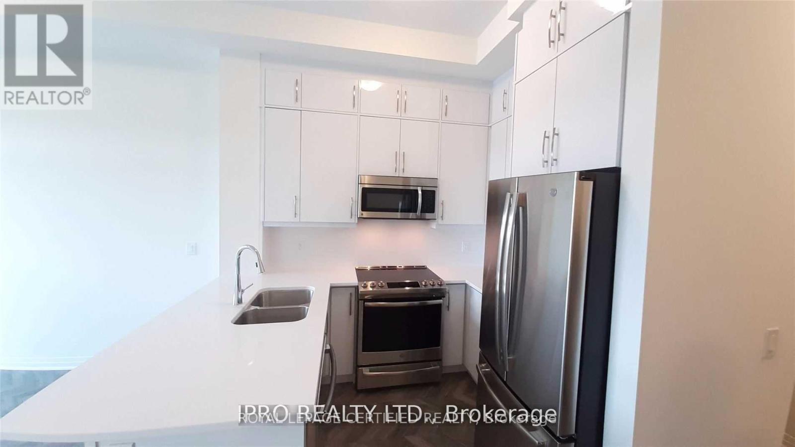 618 - 1105 Leger Way, Milton, Ontario  L9E 1K7 - Photo 3 - W12956680