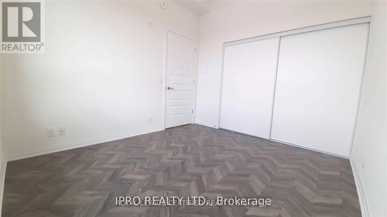 618 - 1105 Leger Way, Milton, Ontario  L9E 1K7 - Photo 7 - W12956680