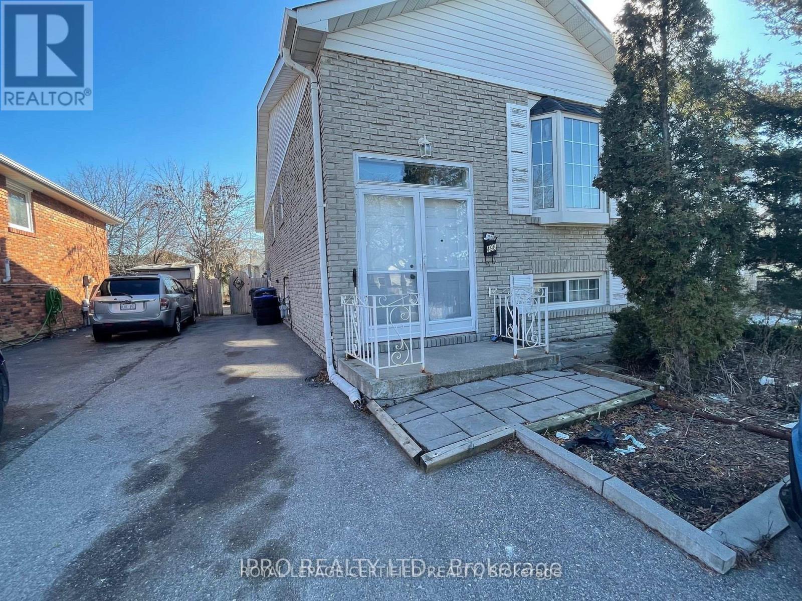 Upper - 498 Daralea Heights, Mississauga, Ontario  L5A 3H8 - Photo 21 - W12956688