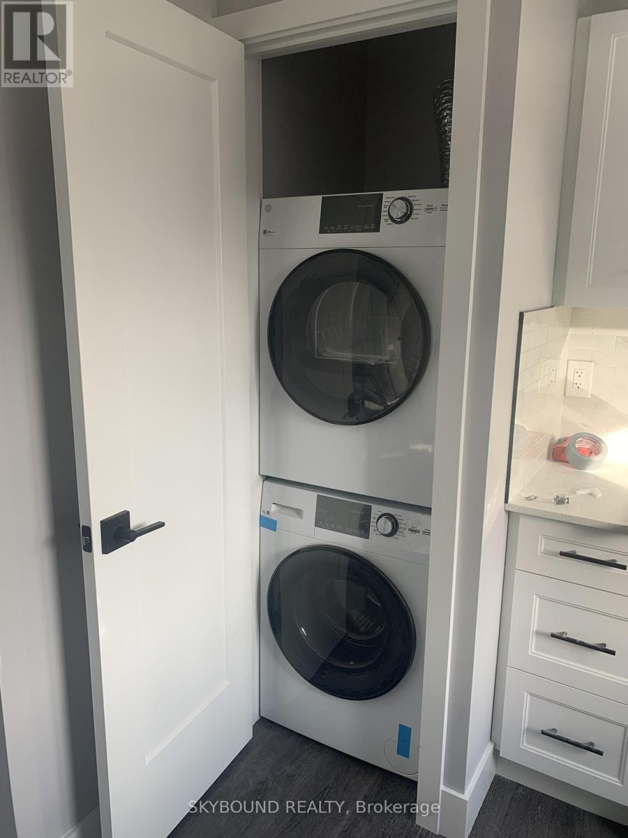 Rear Second - 98 Millicent Street, Toronto, Ontario  M6H 1W4 - Photo 3 - W12956690