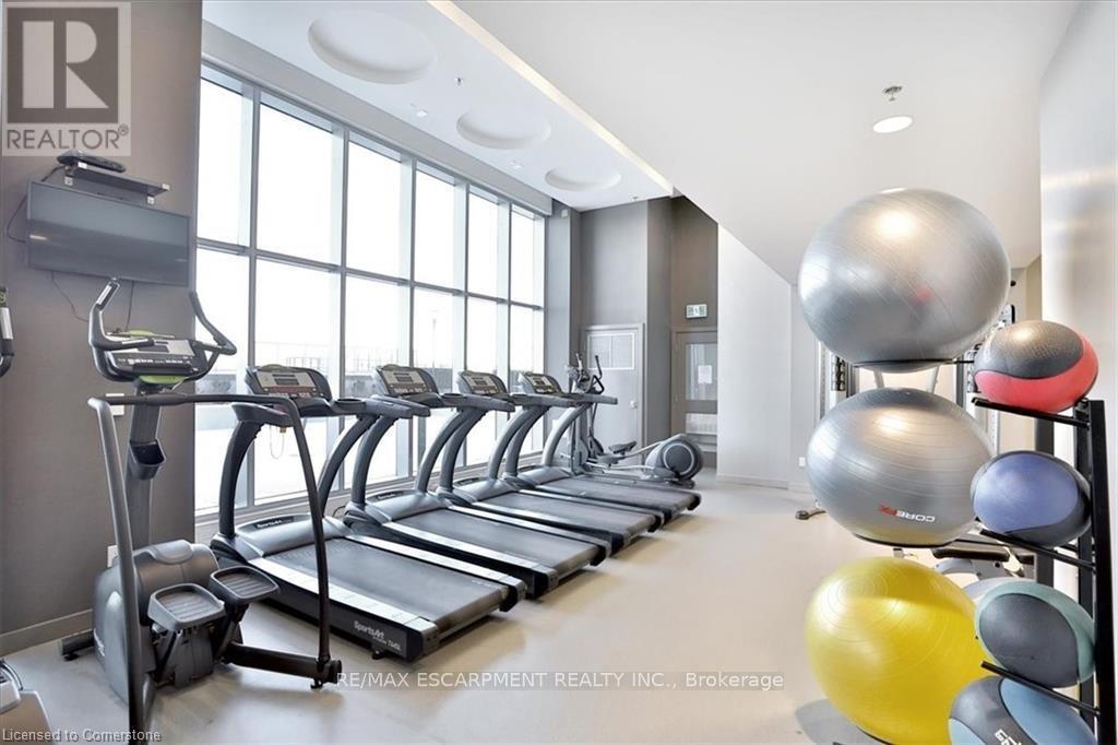 1910 - 2093 Fairview Street, Burlington, Ontario L7R 0E6 - Photo 28 - W12953886