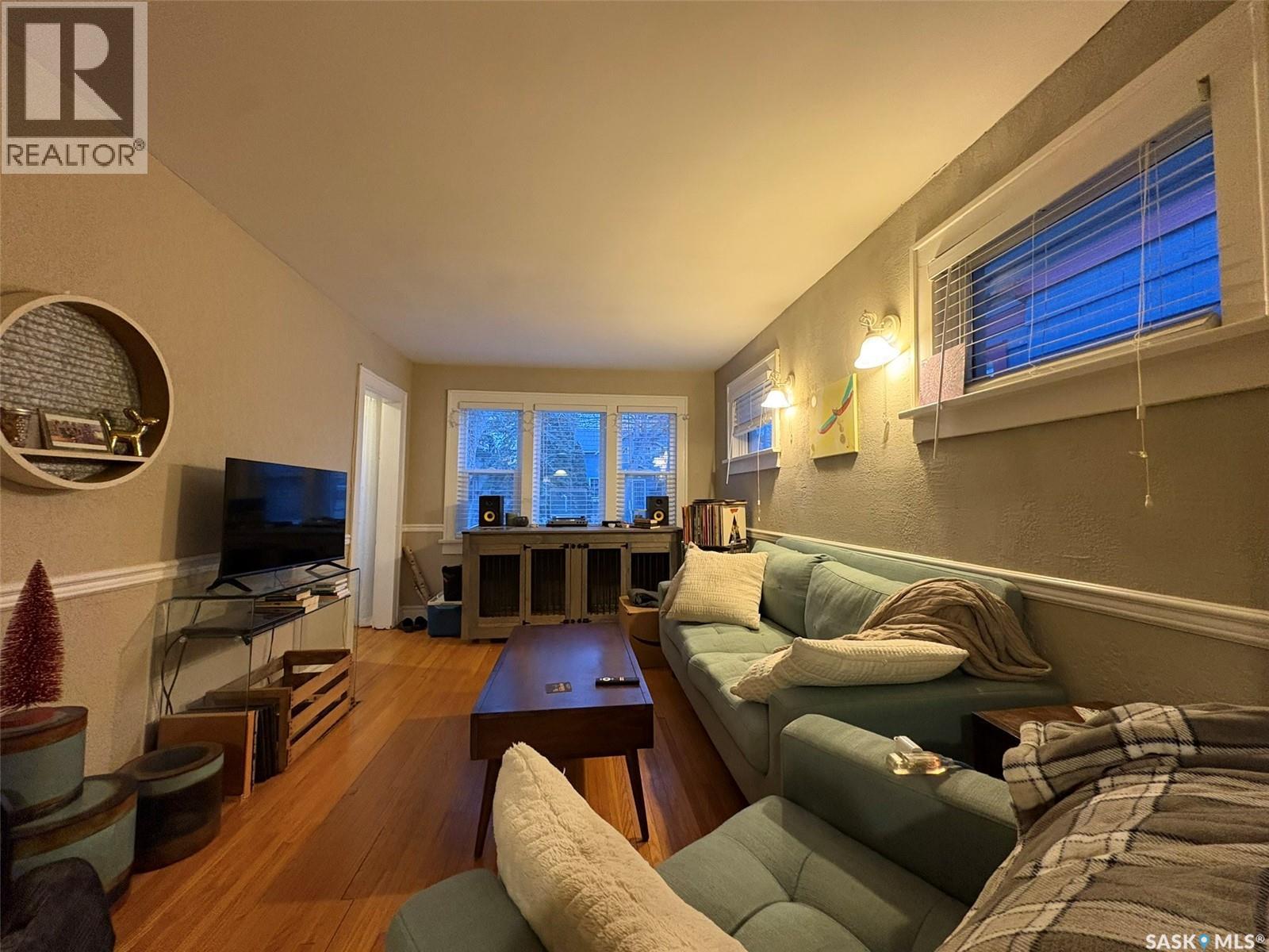 2470 Wallace Street, Regina, Saskatchewan  S4N 4B3 - Photo 3 - SK032071