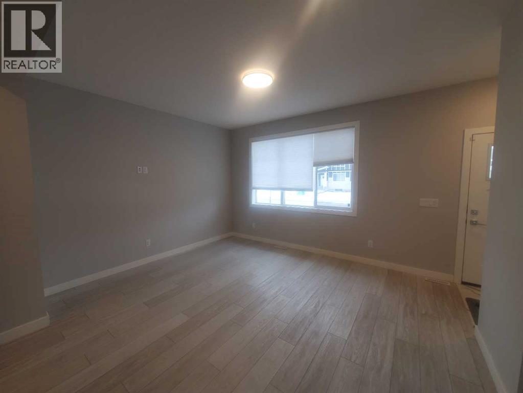 1045 West Lakeview Drive, Chestermere, Alberta  T1X 2T2 - Photo 12 - A2298127