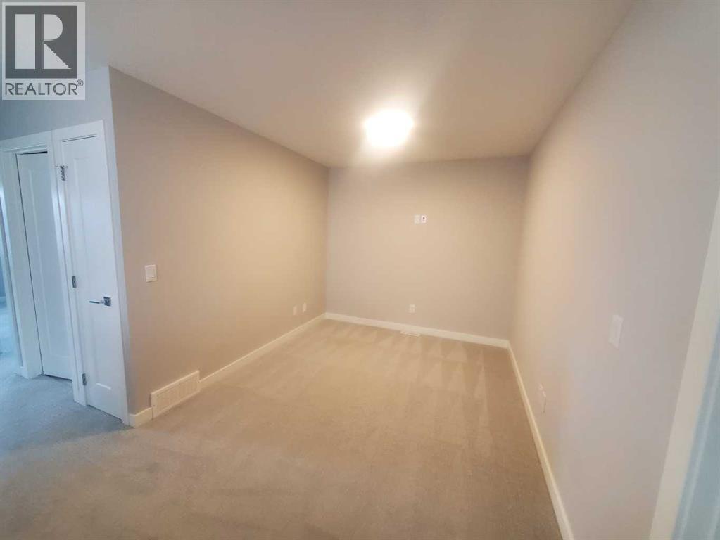 1045 West Lakeview Drive, Chestermere, Alberta  T1X 2T2 - Photo 20 - A2298127