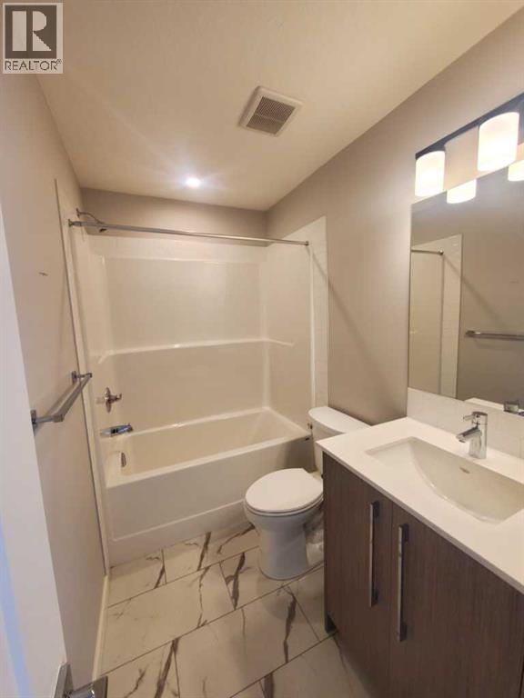 1045 West Lakeview Drive, Chestermere, Alberta  T1X 2T2 - Photo 27 - A2298127