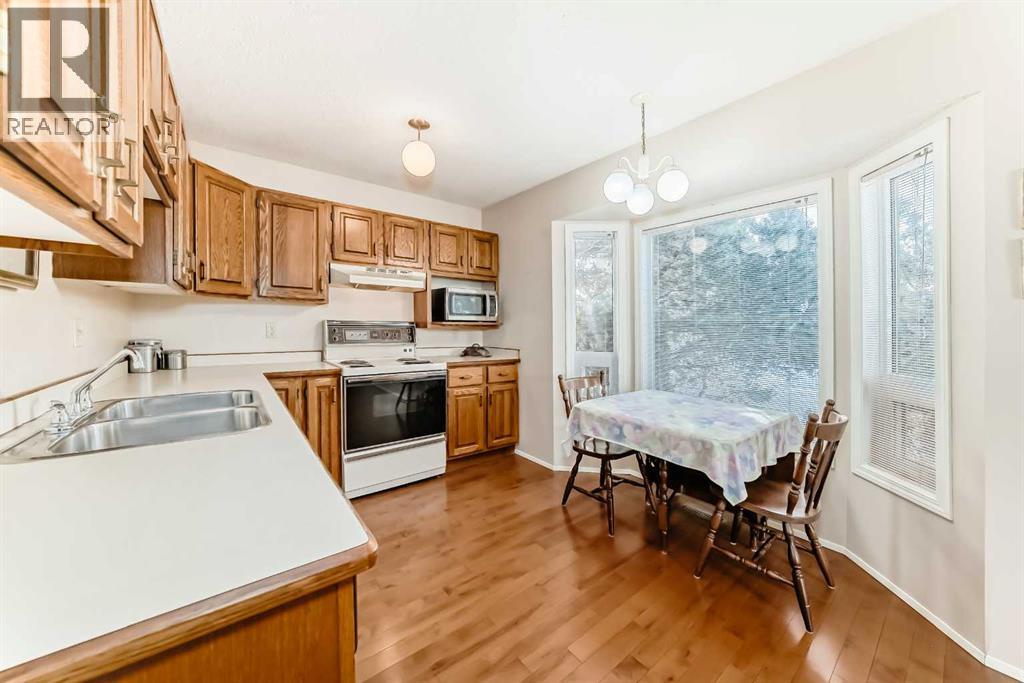 3 Rutherford Close, Red Deer, Alberta  T4P 3L1 - Photo 6 - A2293290