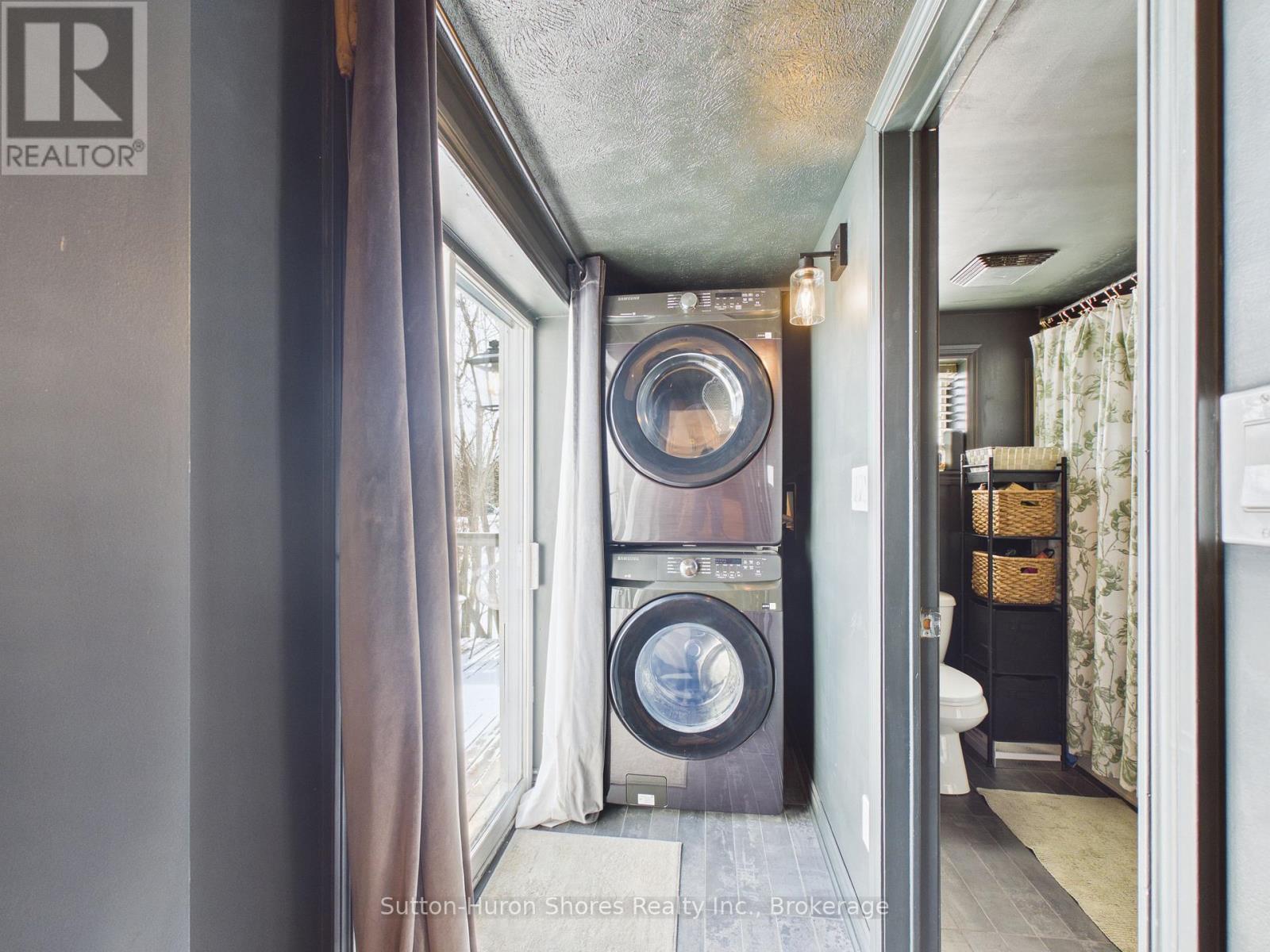 103 Amelia Street, Brockton, Ontario  N0G 2V0 - Photo 14 - X12833890