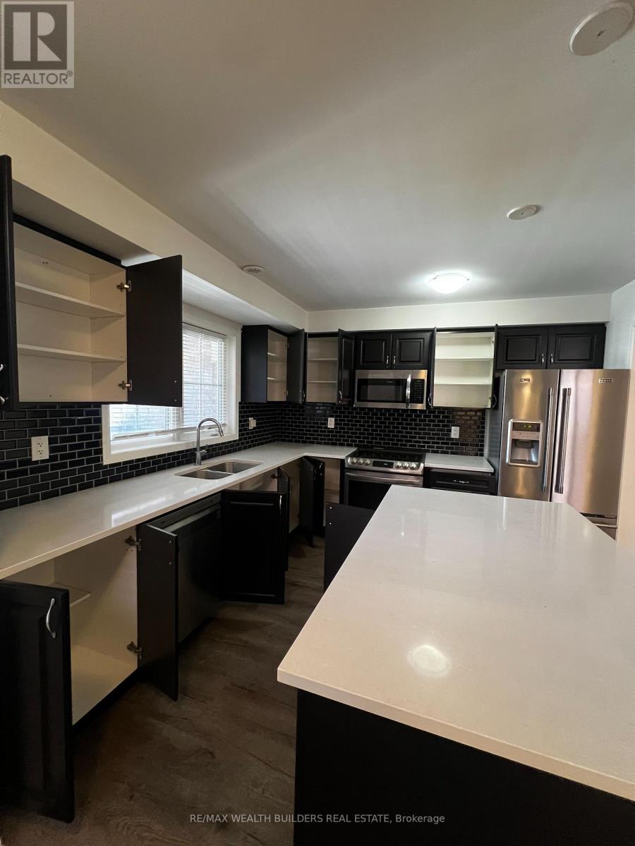 1260 Wintergreen Place, Milton, Ontario  L9E 1S3 - Photo 2 - W12907514