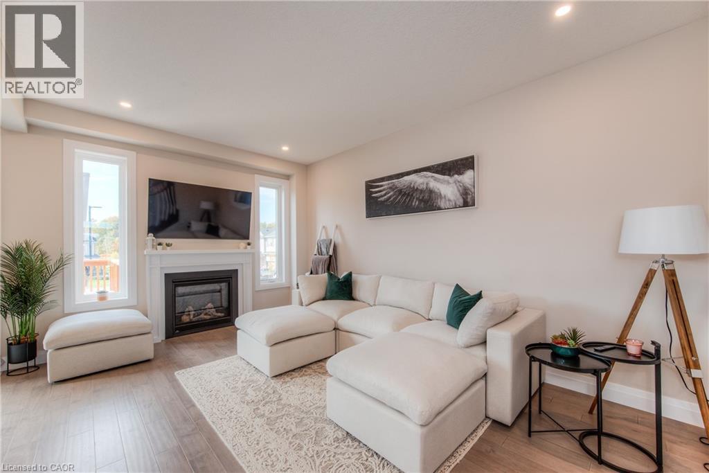 537 Valhalla Crescent Unit# Upper A, Waterloo, Ontario N2T 2J7 - Photo 9 - 40817550