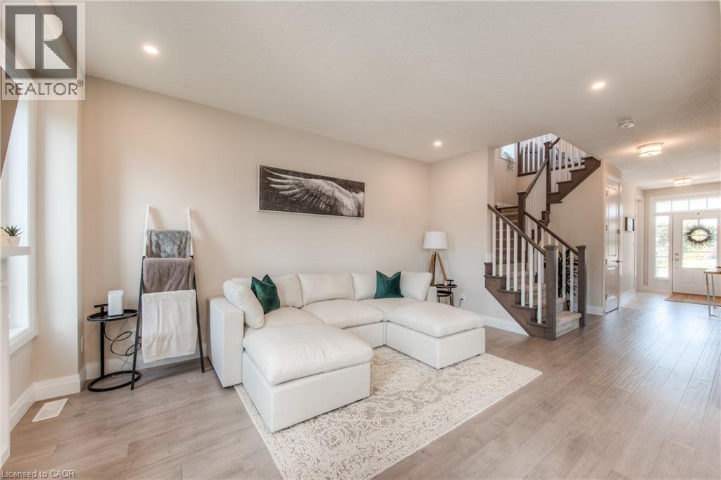 537 Valhalla Crescent Unit# Upper A, Waterloo, Ontario N2T 2J7 - Photo 10 - 40817550