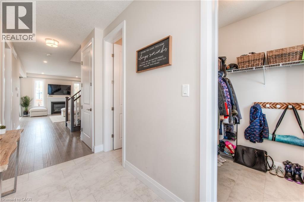 537 Valhalla Crescent Unit# Upper A, Waterloo, Ontario N2T 2J7 - Photo 6 - 40817550