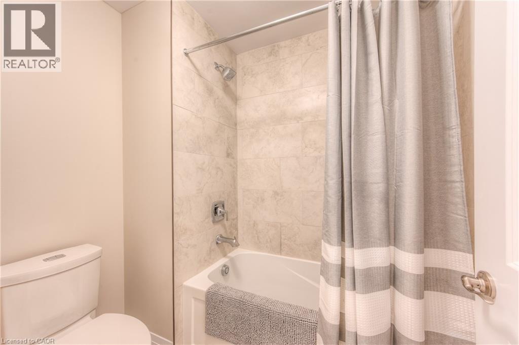 537 Valhalla Crescent Unit# Upper A, Waterloo, Ontario N2T 2J7 - Photo 42 - 40817550