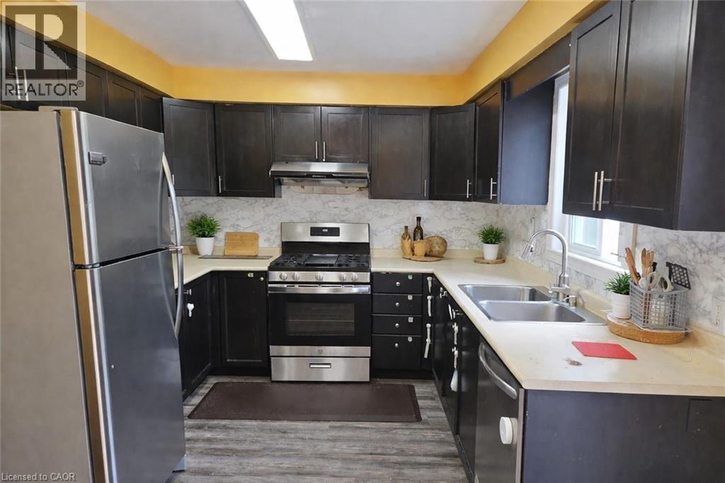 600 White Elm Boulevard Unit# 9, Waterloo, Ontario  N2V 2V2 - Photo 9 - 40817585