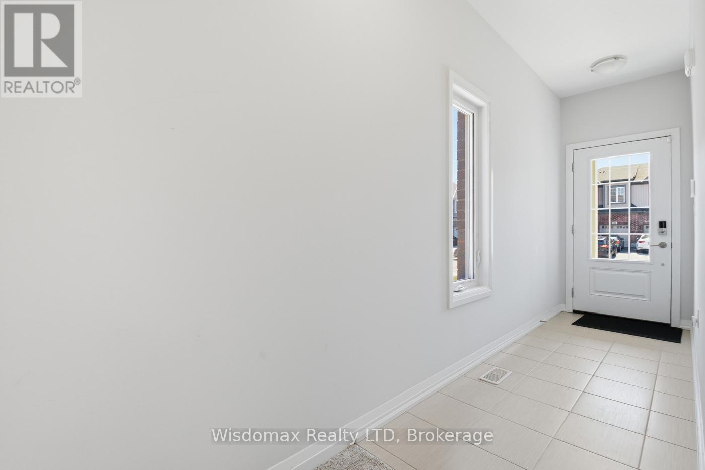 29 Bur Oak Drive, Thorold, Ontario  N3B 0C6 - Photo 5 - X12956700