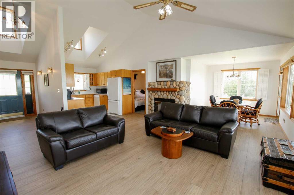 37466 Range Road 263, Rural Red Deer County, Alberta  T4N 5E2 - Photo 4 - A2296447