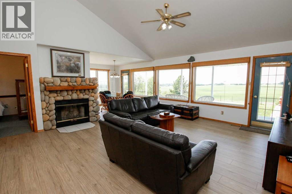 37466 Range Road 263, Rural Red Deer County, Alberta  T4N 5E2 - Photo 6 - A2296447