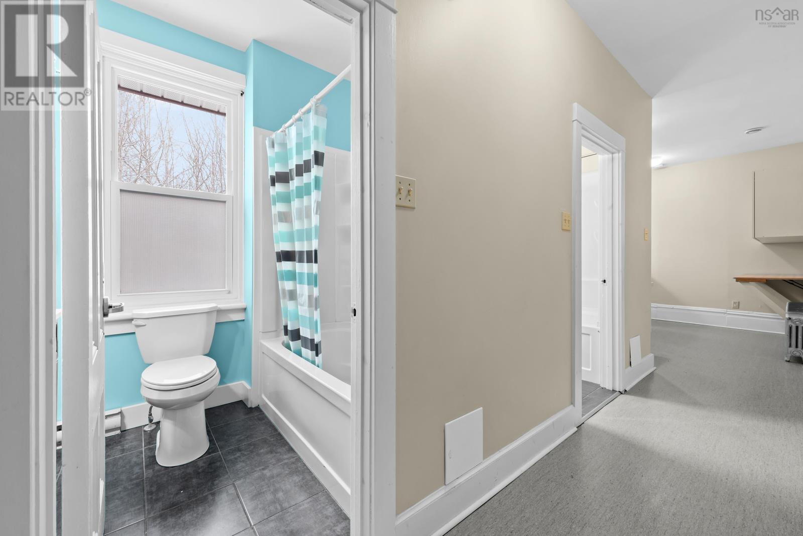 48 Elm Street, Bridgewater, Nova Scotia  B4V 2V4 - Photo 21 - 202601069