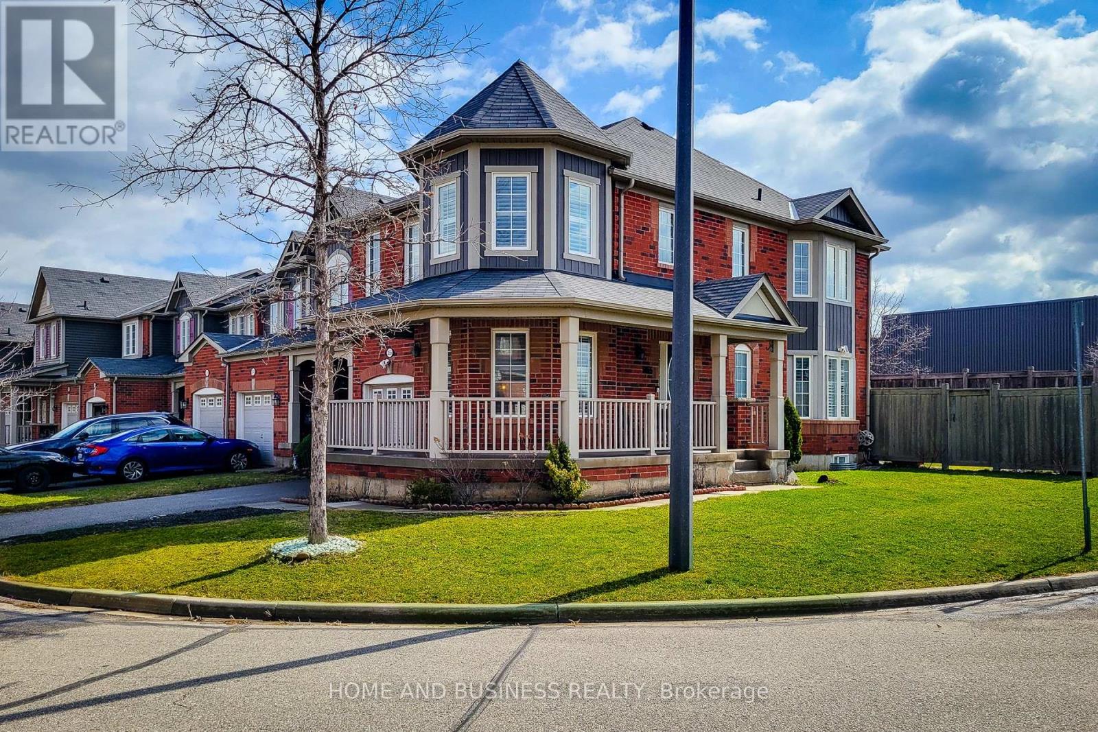 355 CHUCHMACH CLOSE, Milton, Ontario