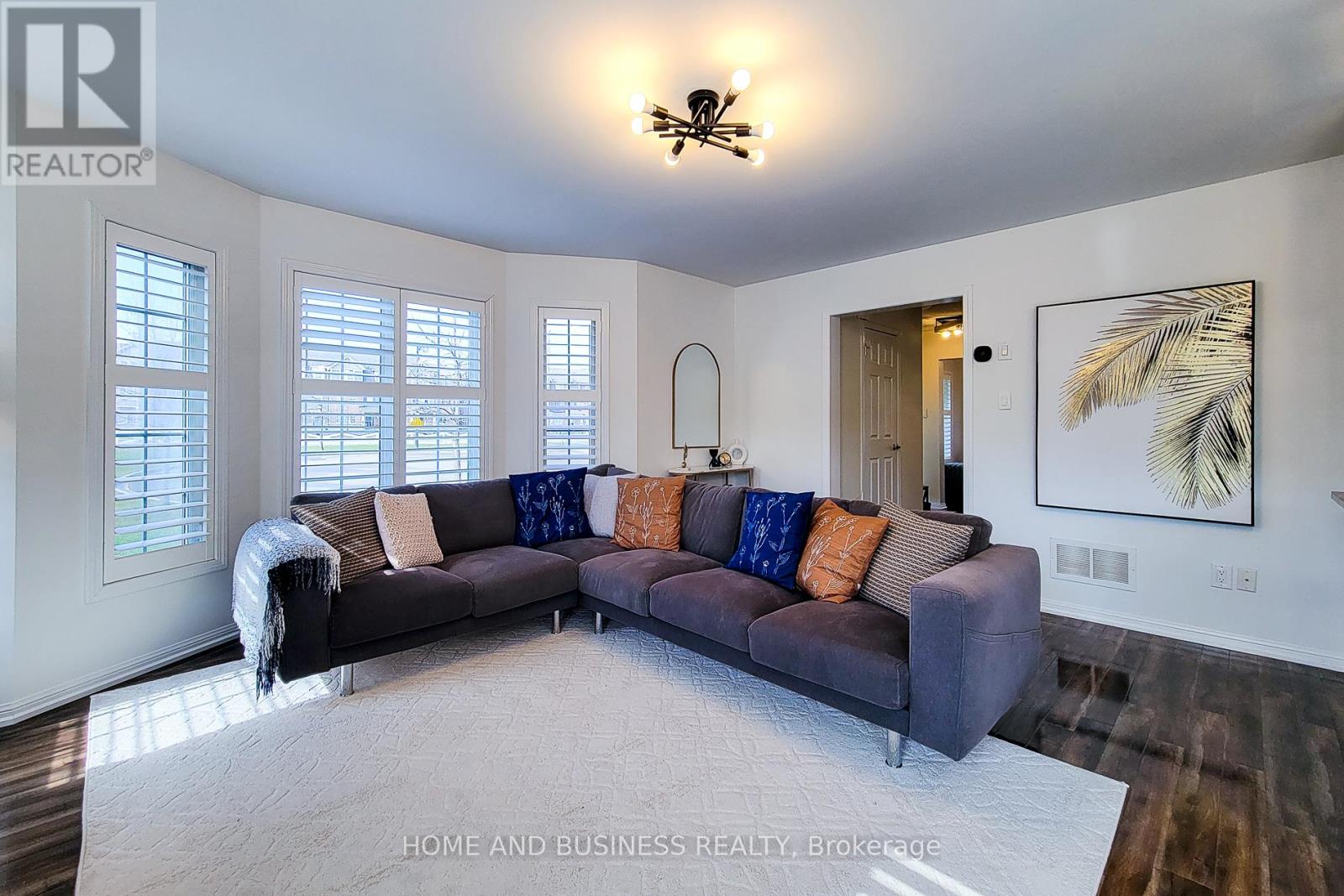 355 Chuchmach Close, Milton, Ontario  L9T 8B7 - Photo 14 - W12956606