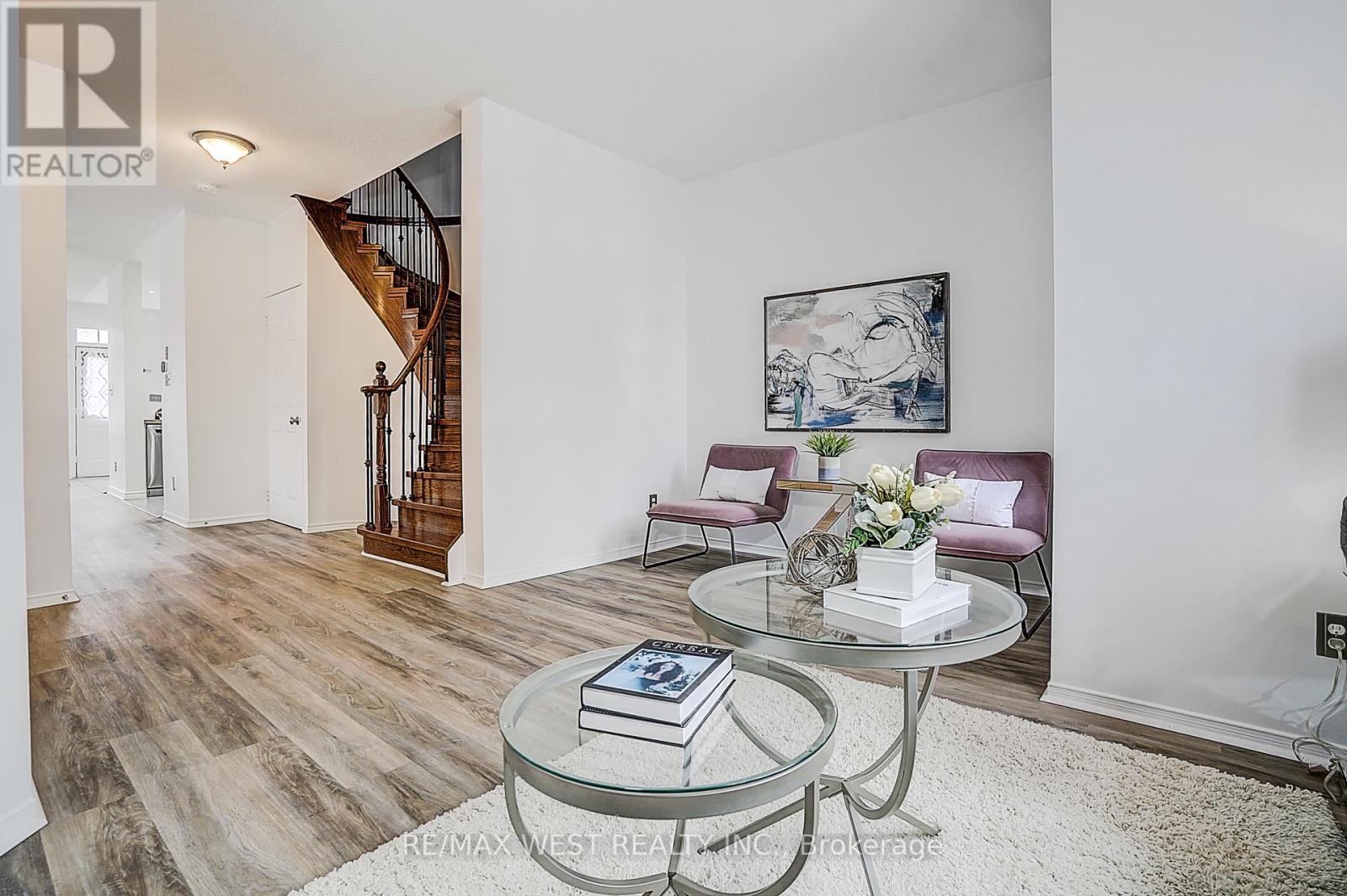 11 Dancer's Drive, Markham, Ontario  L6C 2C4 - Photo 29 - N12955452