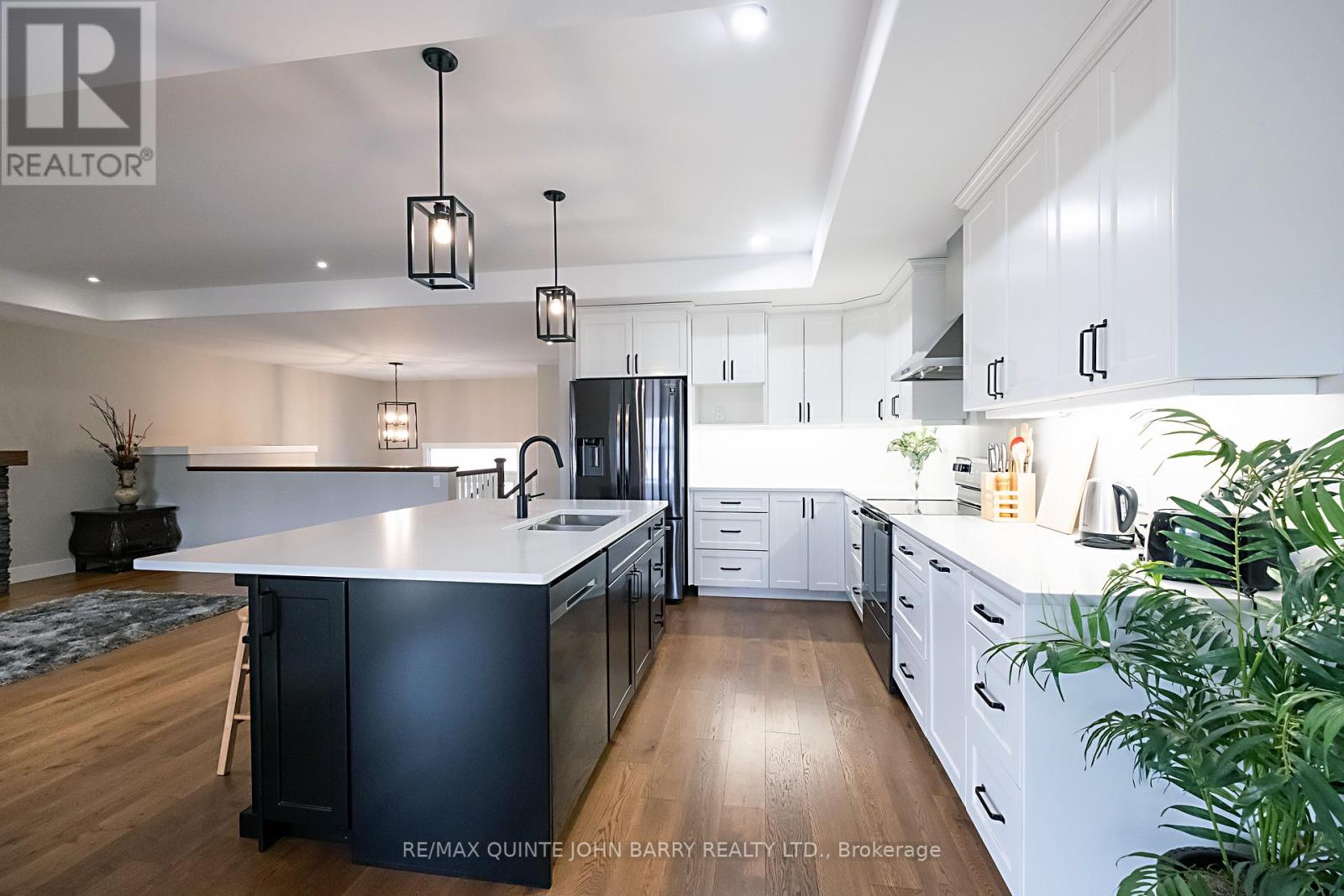 16532 Highway 2, Quinte West, Ontario  K8V 5P7 - Photo 11 - X12956720