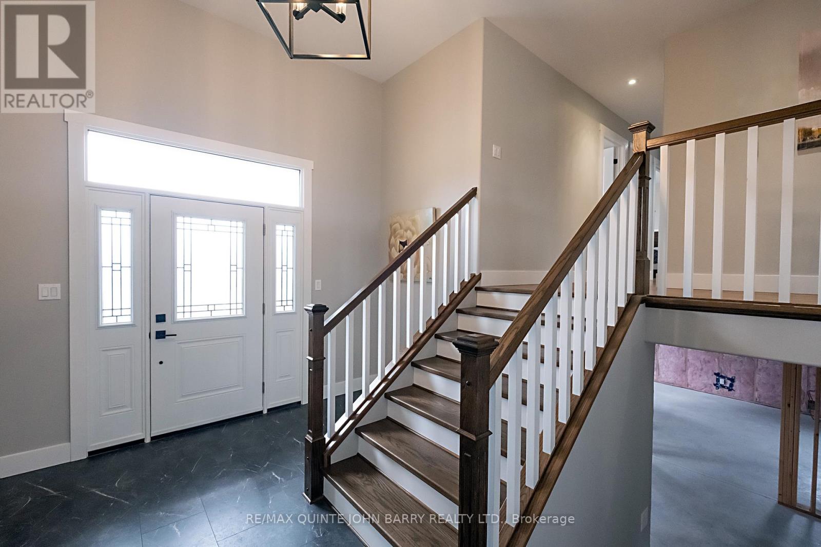 16532 Highway 2, Quinte West, Ontario  K8V 5P7 - Photo 4 - X12956720