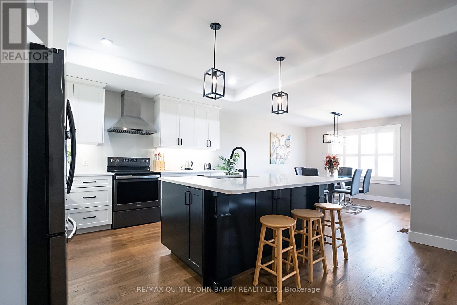 16532 Highway 2, Quinte West, Ontario  K8V 5P7 - Photo 9 - X12956720