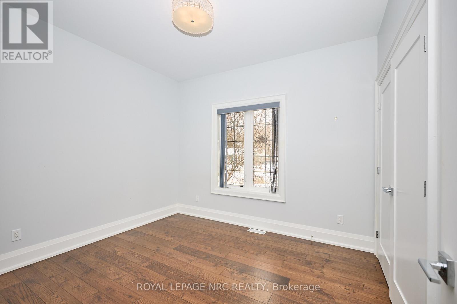 117 Burleigh Road N, Fort Erie, Ontario  L0S 1N0 - Photo 25 - X12956710