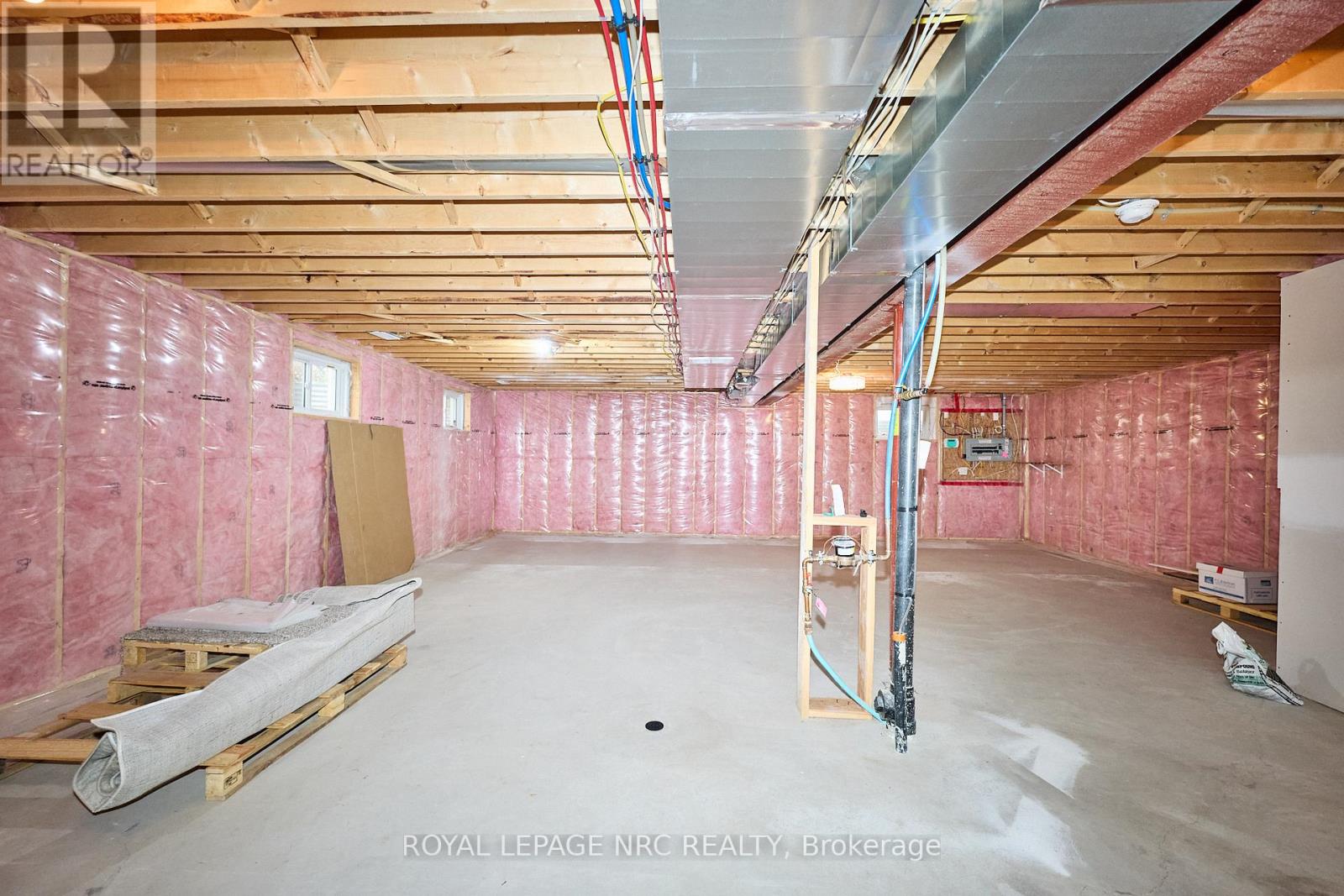 117 Burleigh Road N, Fort Erie, Ontario  L0S 1N0 - Photo 35 - X12956710