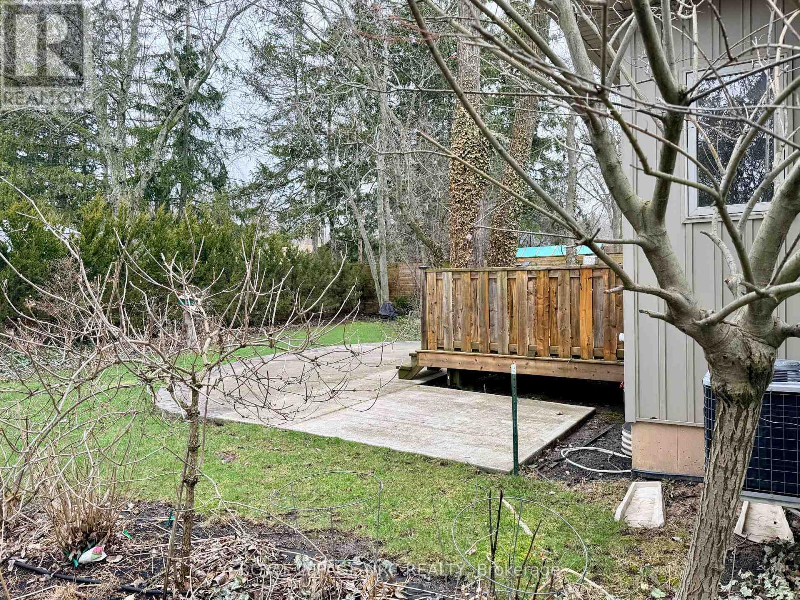 117 Burleigh Road N, Fort Erie, Ontario  L0S 1N0 - Photo 40 - X12956710