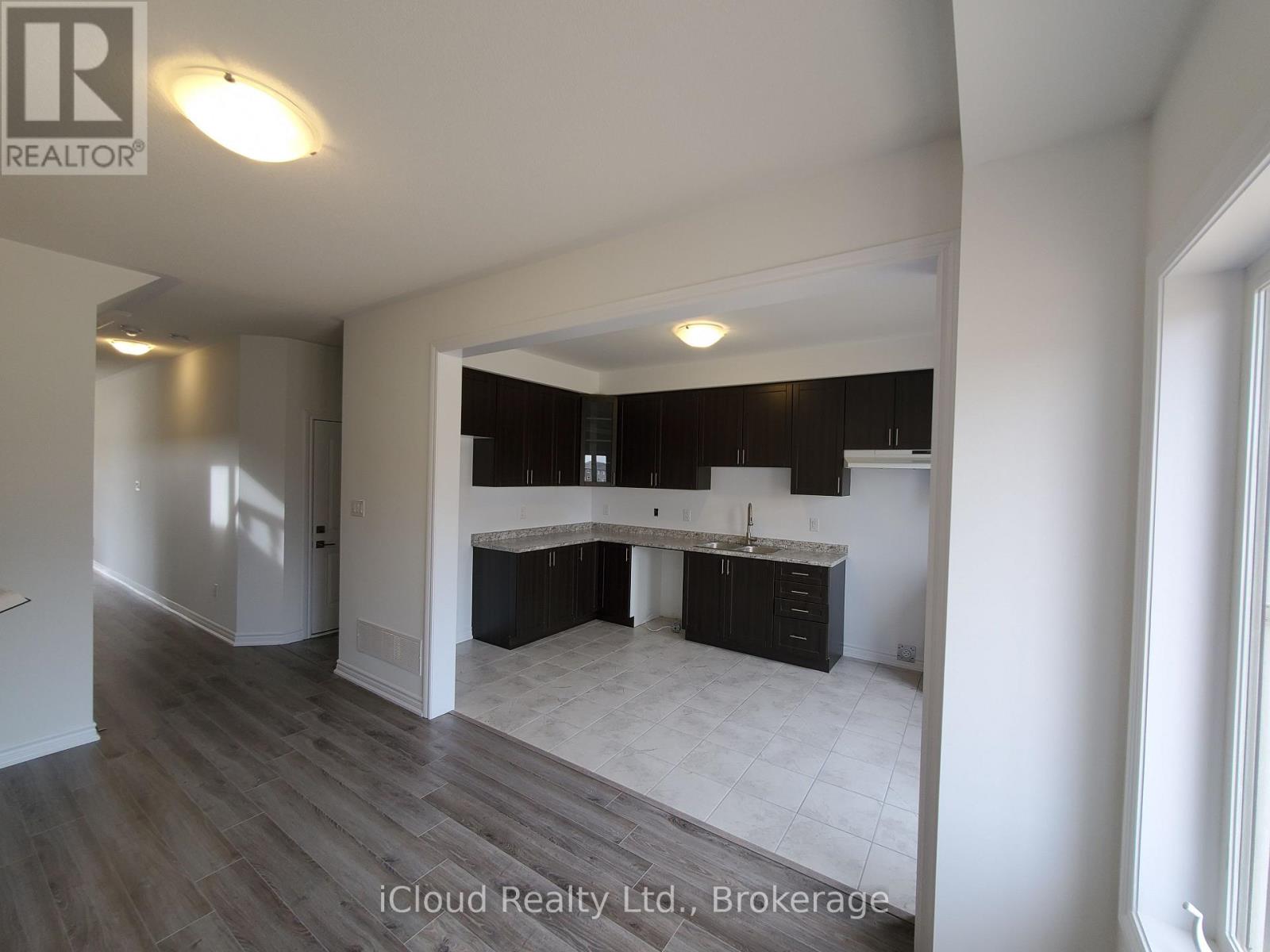 152 Werry Avenue, Southgate, Ontario  N0C 1B0 - Photo 4 - X12956712