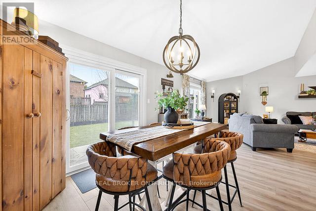 7 Etherington Crescent, Hamilton, Ontario  L0R 1C0 - Photo 5 - X12956716