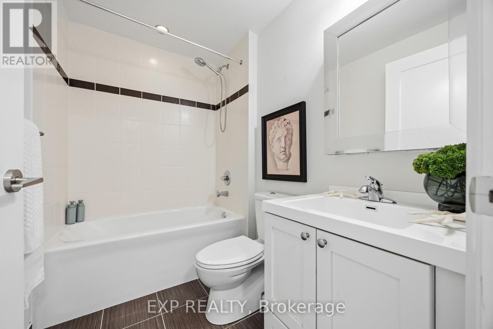 211 - 28 Prince Regent Street, Markham, Ontario  L6C 0V5 - Photo 23 - N12955888