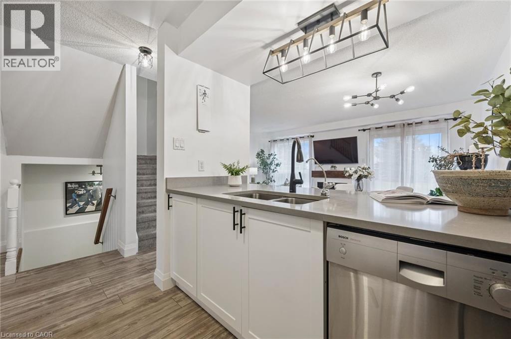 230 Blackhorne Drive Unit# 42, Kitchener, Ontario  N2E 1Z4 - Photo 11 - 40817177