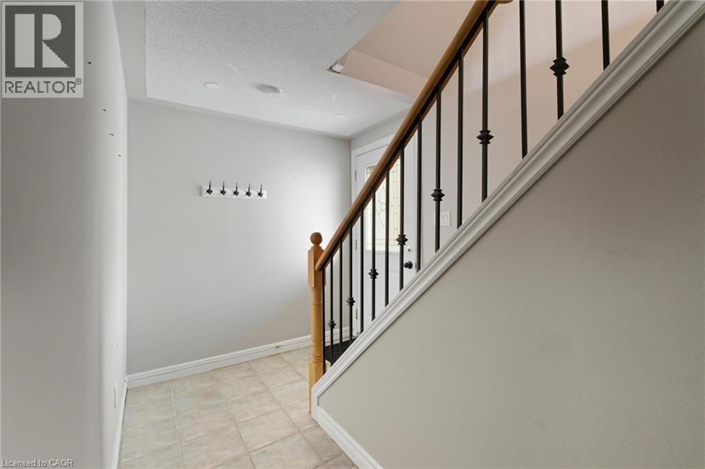 100 Beddoe Drive Unit# 25, Hamilton, Ontario  L8P 4Z2 - Photo 6 - 40801845