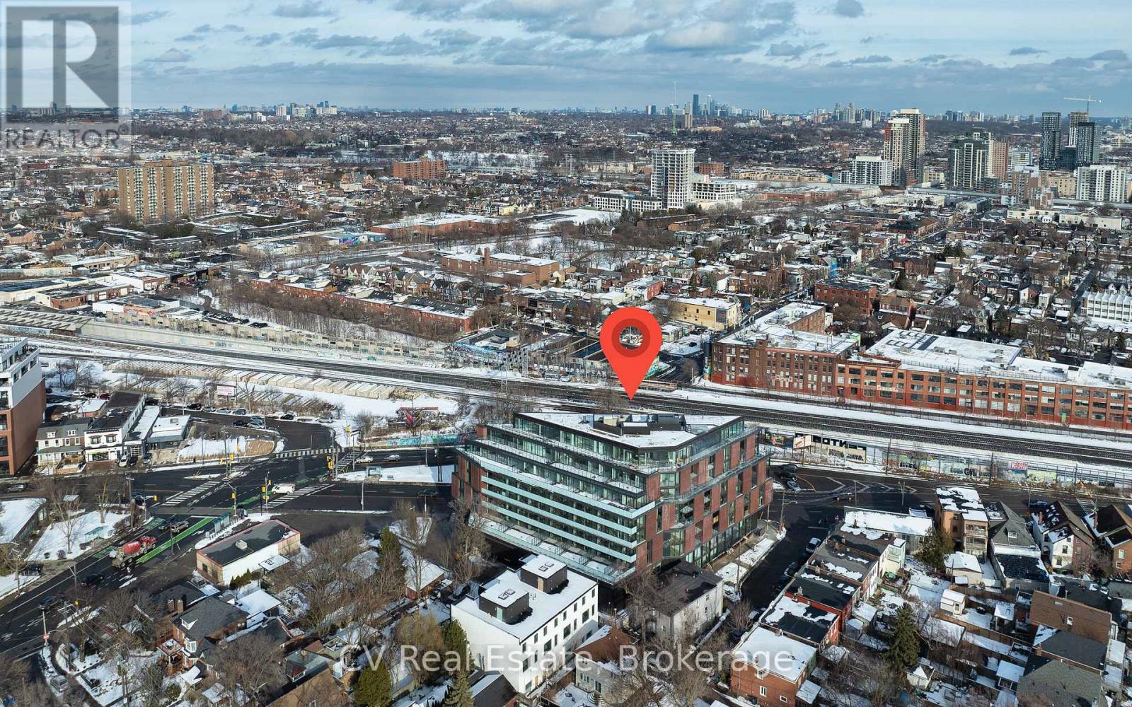 810 - 2625 Dundas Street W, Toronto, Ontario  M6P 0C5 - Photo 10 - W12956764