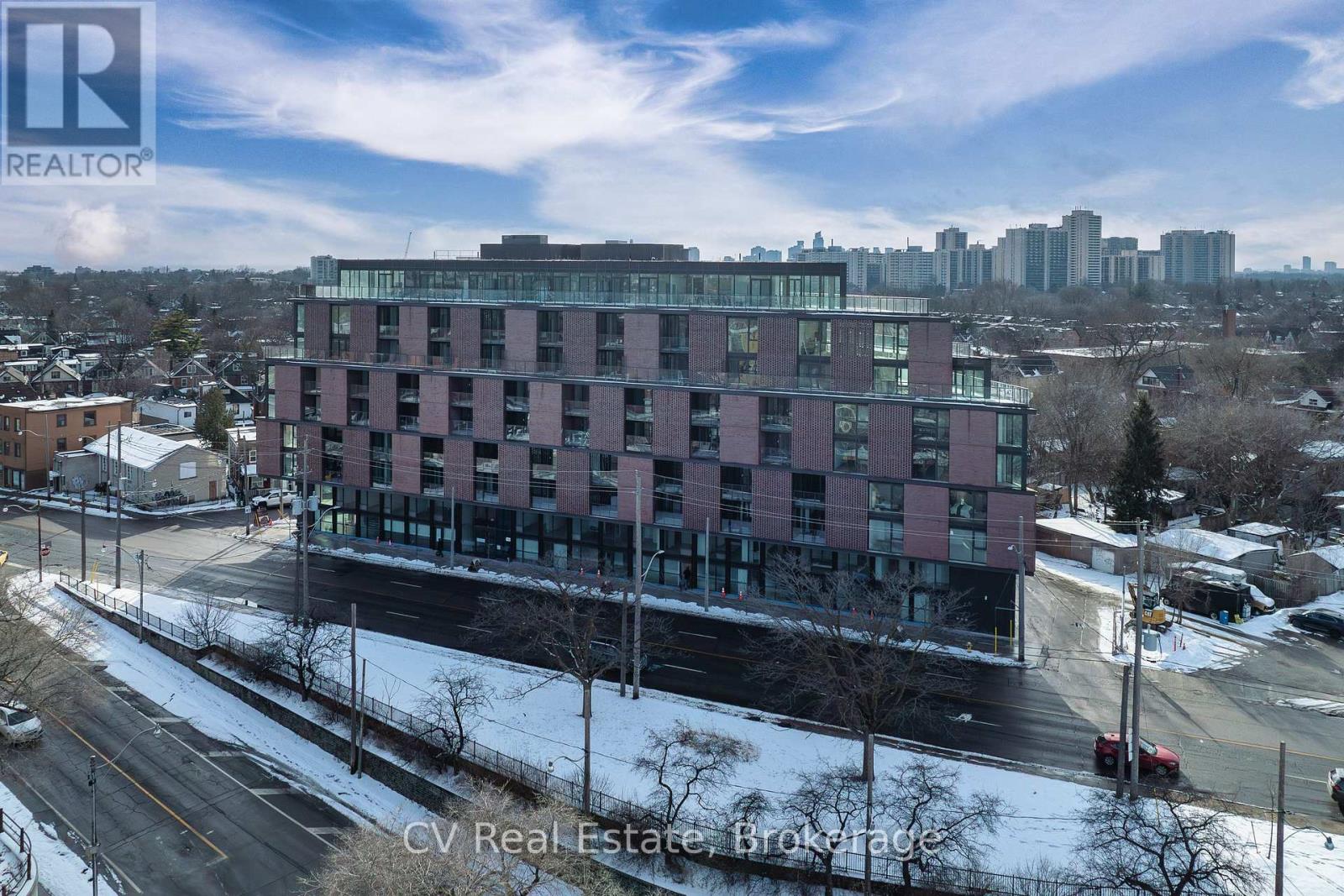 810 - 2625 Dundas Street W, Toronto, Ontario  M6P 0C5 - Photo 5 - W12956764