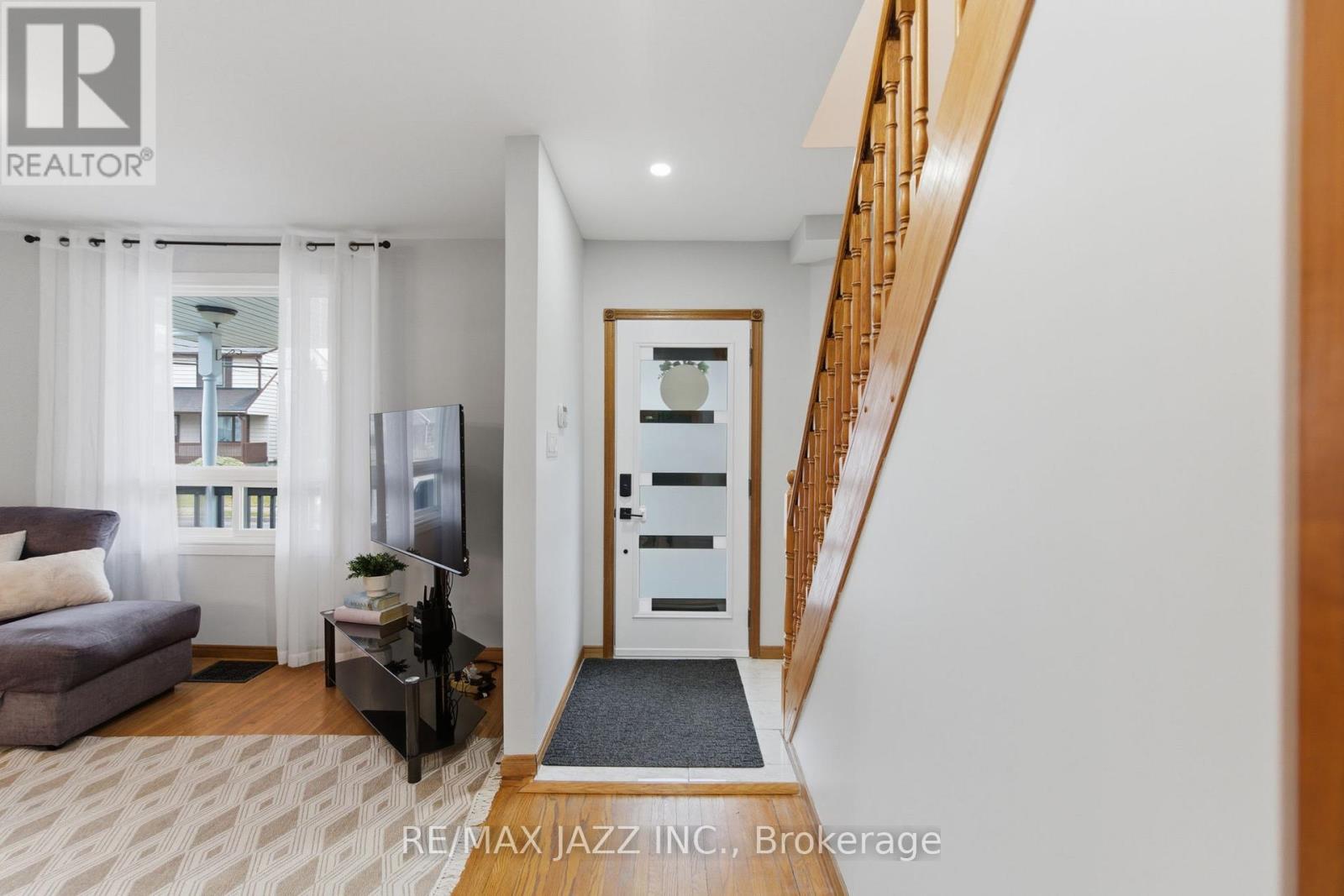 148 Conant Street, Oshawa, Ontario  L1H 3R8 - Photo 6 - E12956738