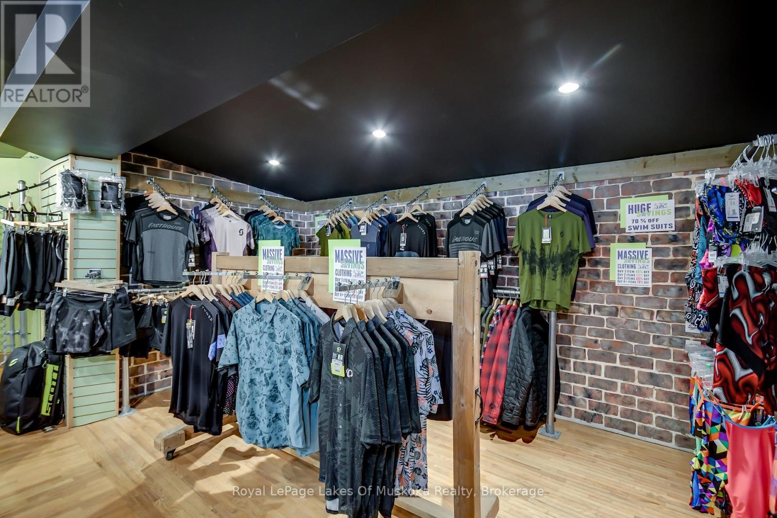 230 Ecclestone Drive, Bracebridge, Ontario  P1L 1G4 - Photo 41 - X12956736