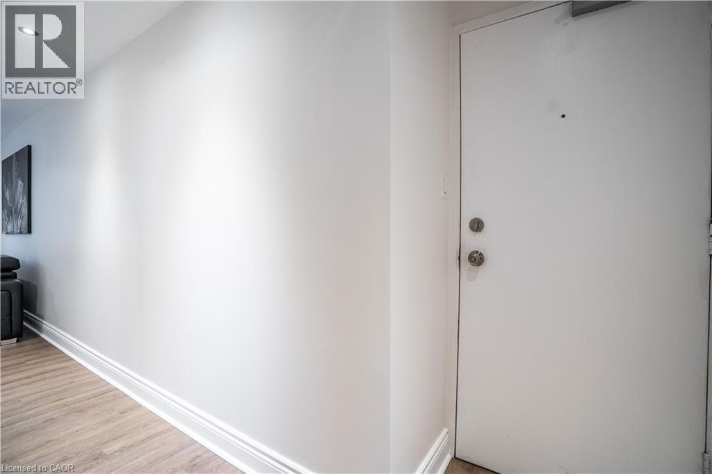 141 Catharine Street Unit# 204, Hamilton, Ontario  L8N 2J7 - Photo 3 - 40817489