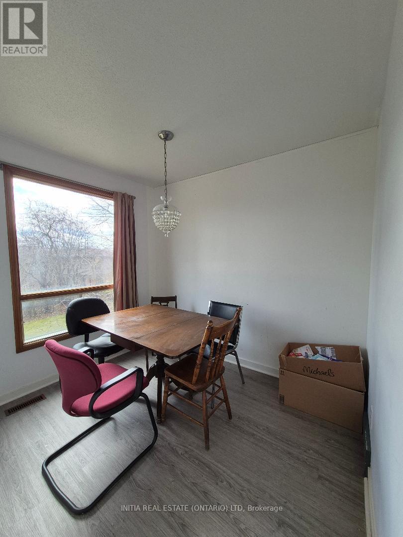 176 Chepstow Close, London North (North K), Ontario  N6G 3S2 - Photo 10 - X12956748