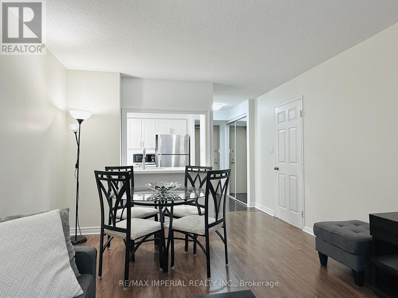 410 - 24 Wellesley Street W, Toronto, Ontario  M4Y 2X6 - Photo 16 - C12956730