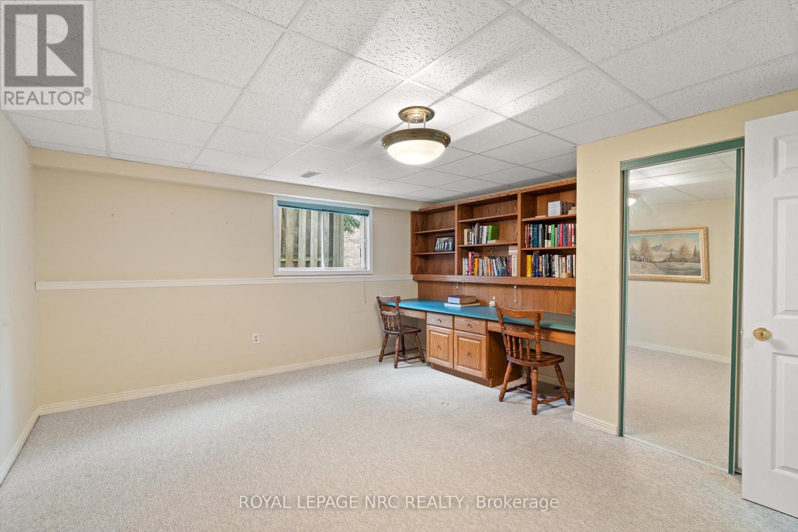 8 Dunbar Crescent, St. Catharines, Ontario  L2W 1A6 - Photo 32 - X12956722