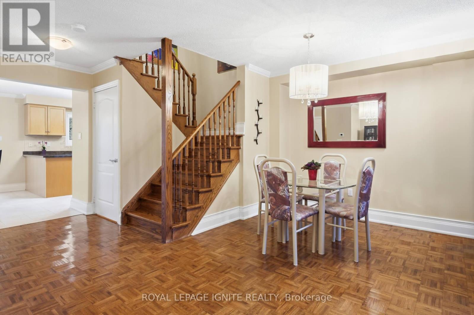 37 - 19 Foxchase Avenue, Vaughan, Ontario  L4L 9N1 - Photo 6 - N12952758